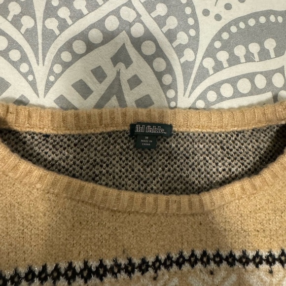 Matching sweater set - Picture 4 of 5